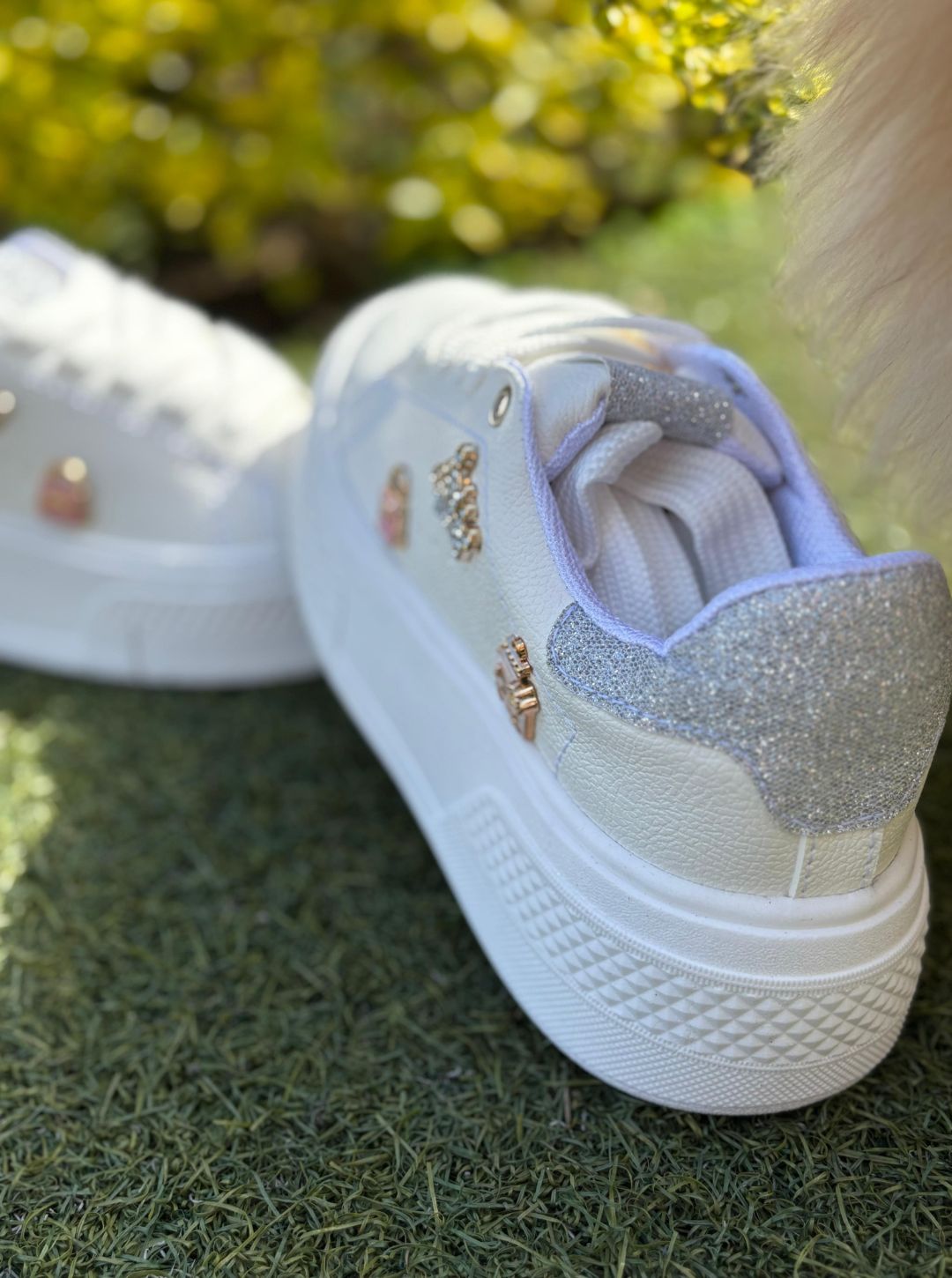 Tenis pryncess blancos- plateados
