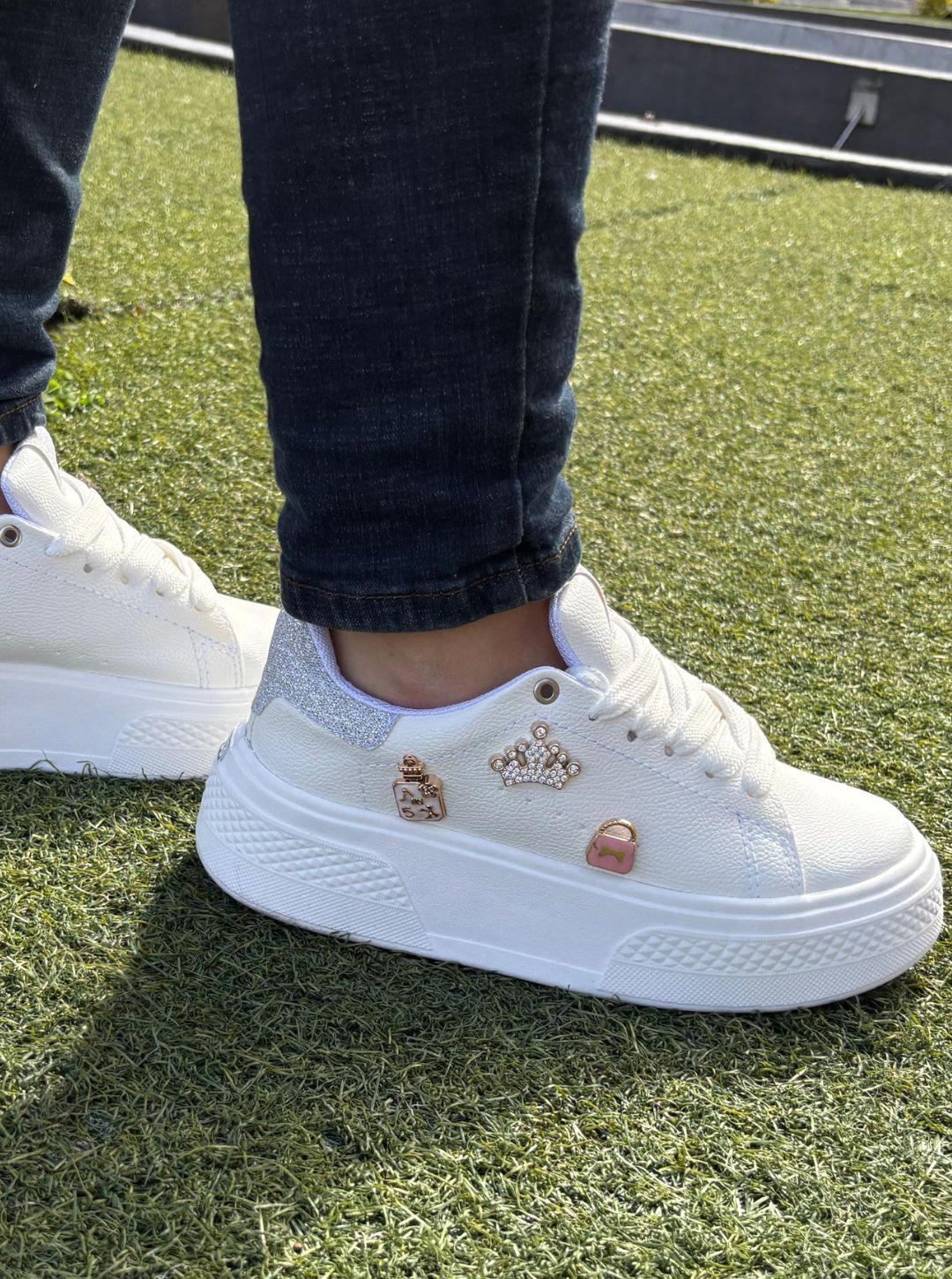 Tenis pryncess blancos- plateados