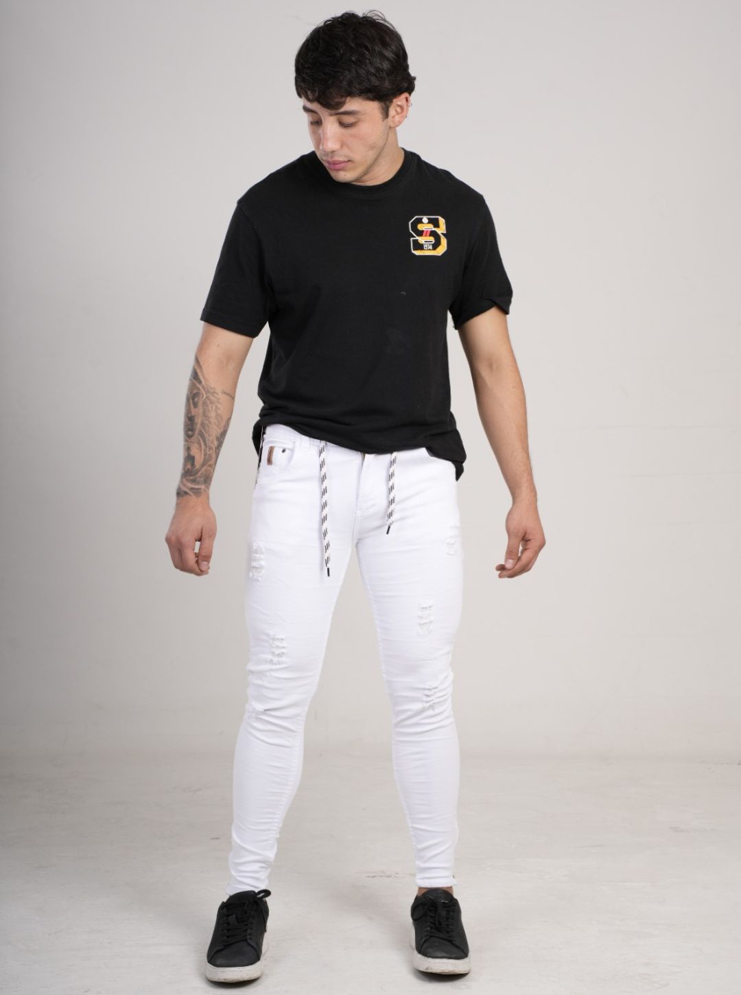 Pantalón tipo Yogger con cremallera