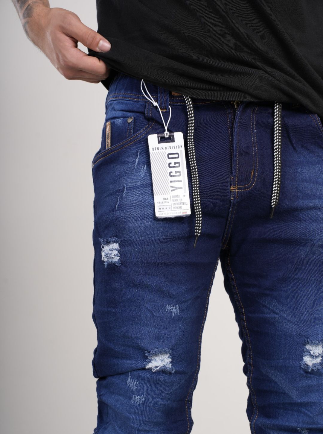Pantalón tipo Yogger con cremallera
