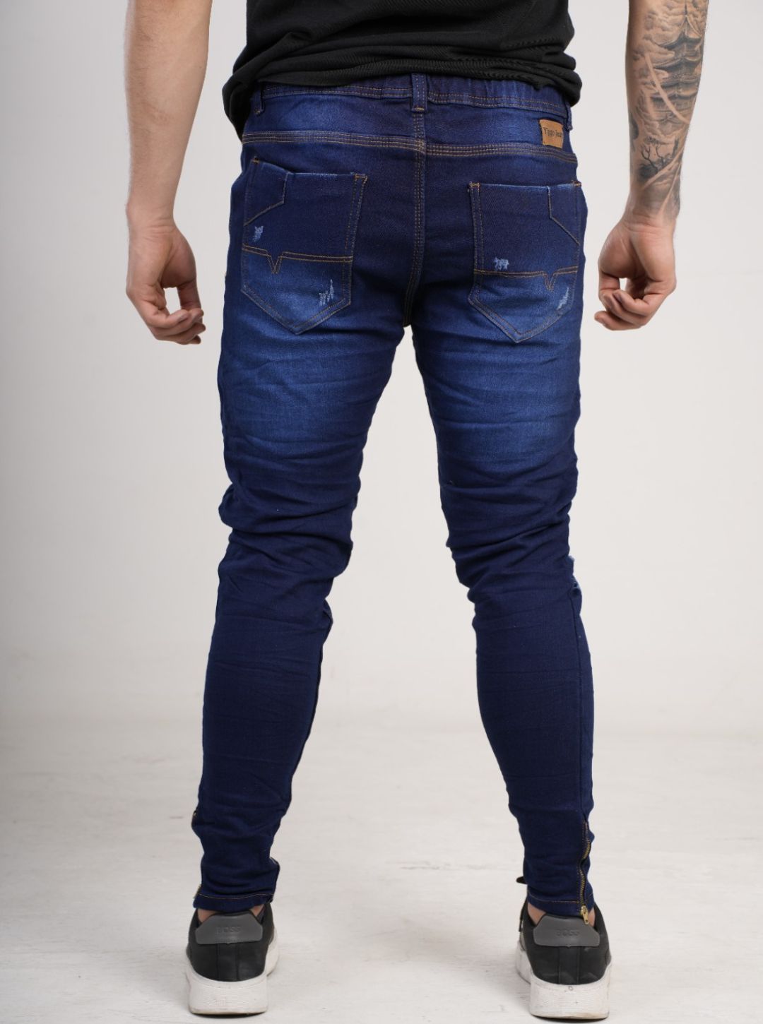 Pantalón tipo Yogger con cremallera