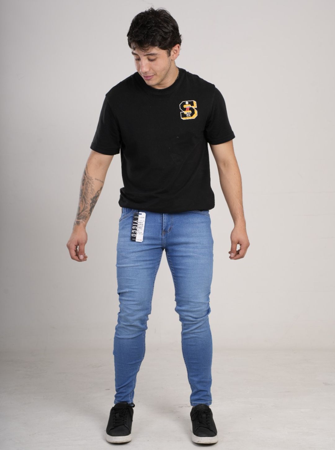 Pantalón en Jean clásico entubado