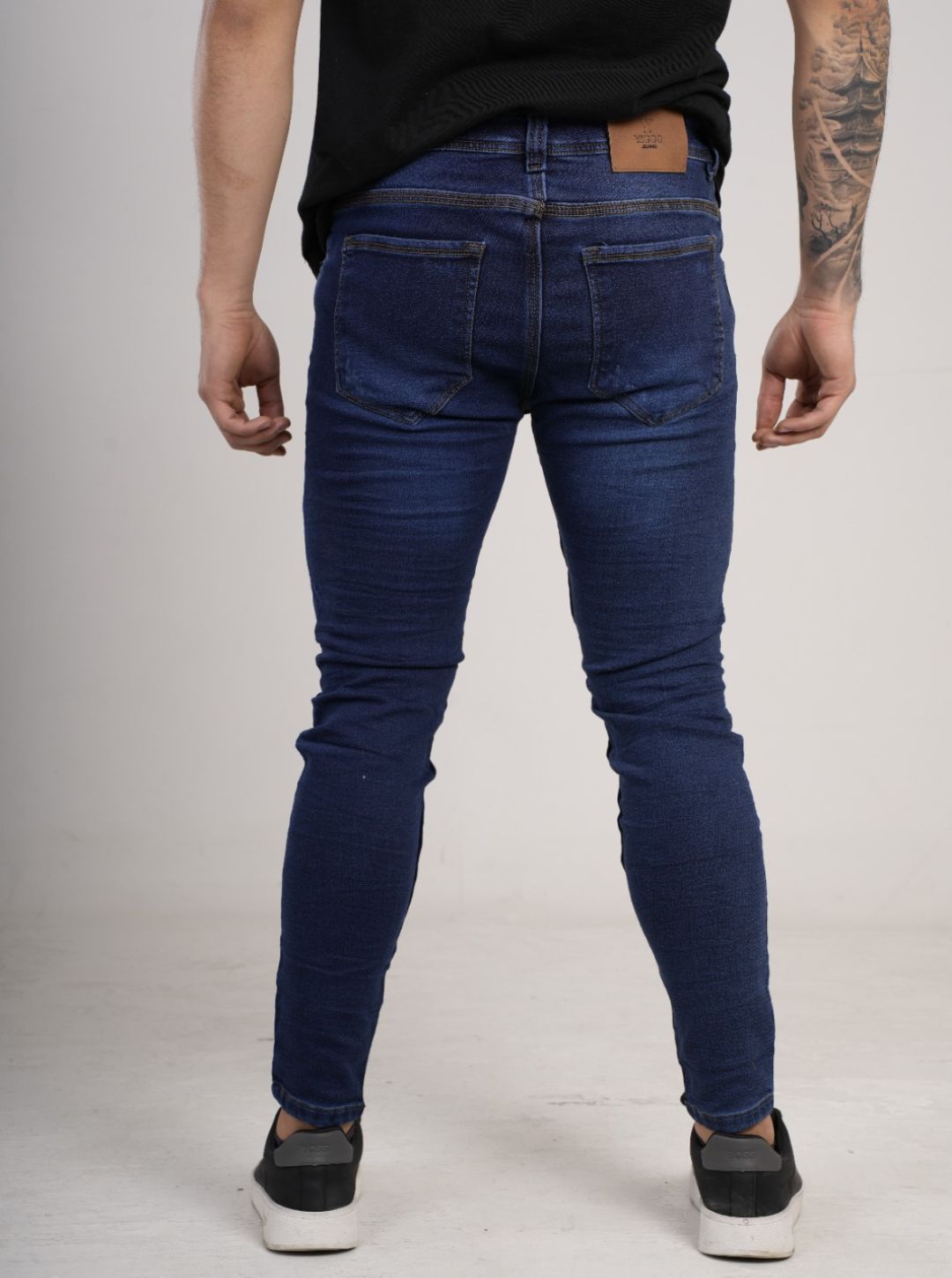 Pantalón en Jean clásico entubado
