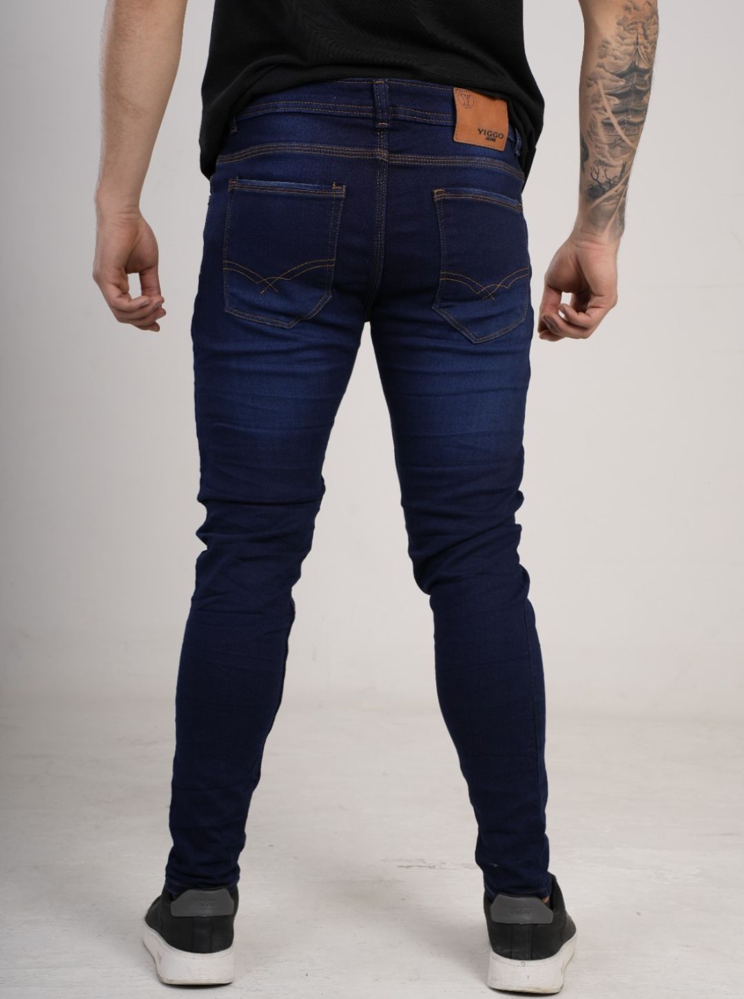 Pantalón en Jean clásico entubado
