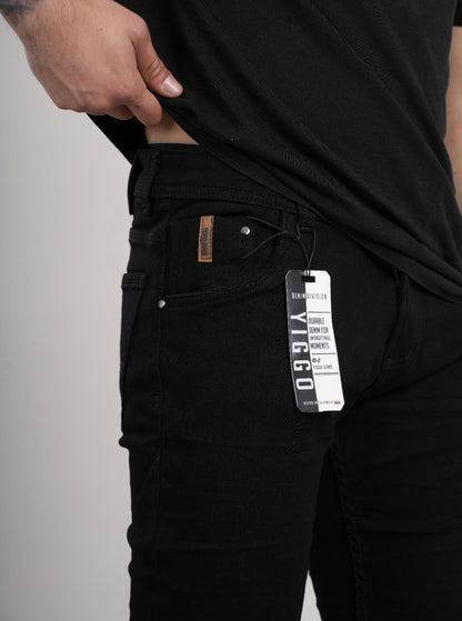Pantalón en Jean clásico entubado