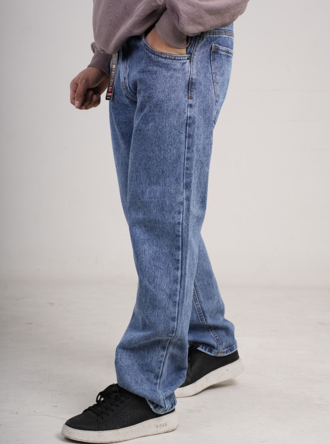 Pantalón en Jean Clásico Rígido Ancho