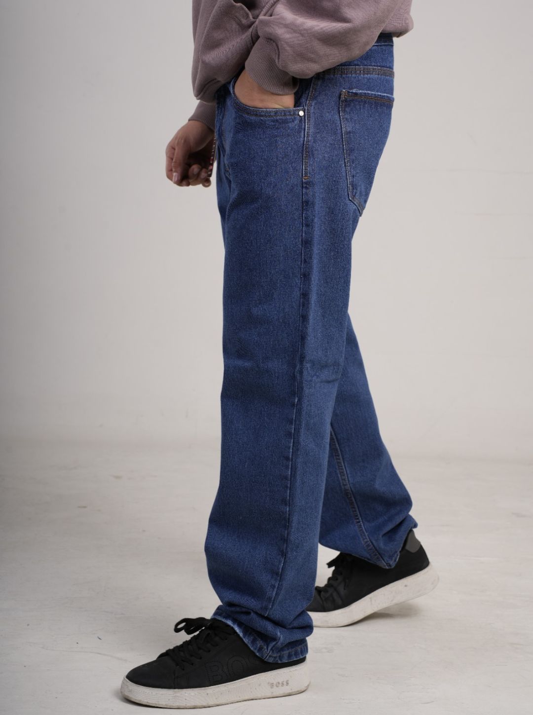 Pantalón en Jean Clásico Rígido Ancho