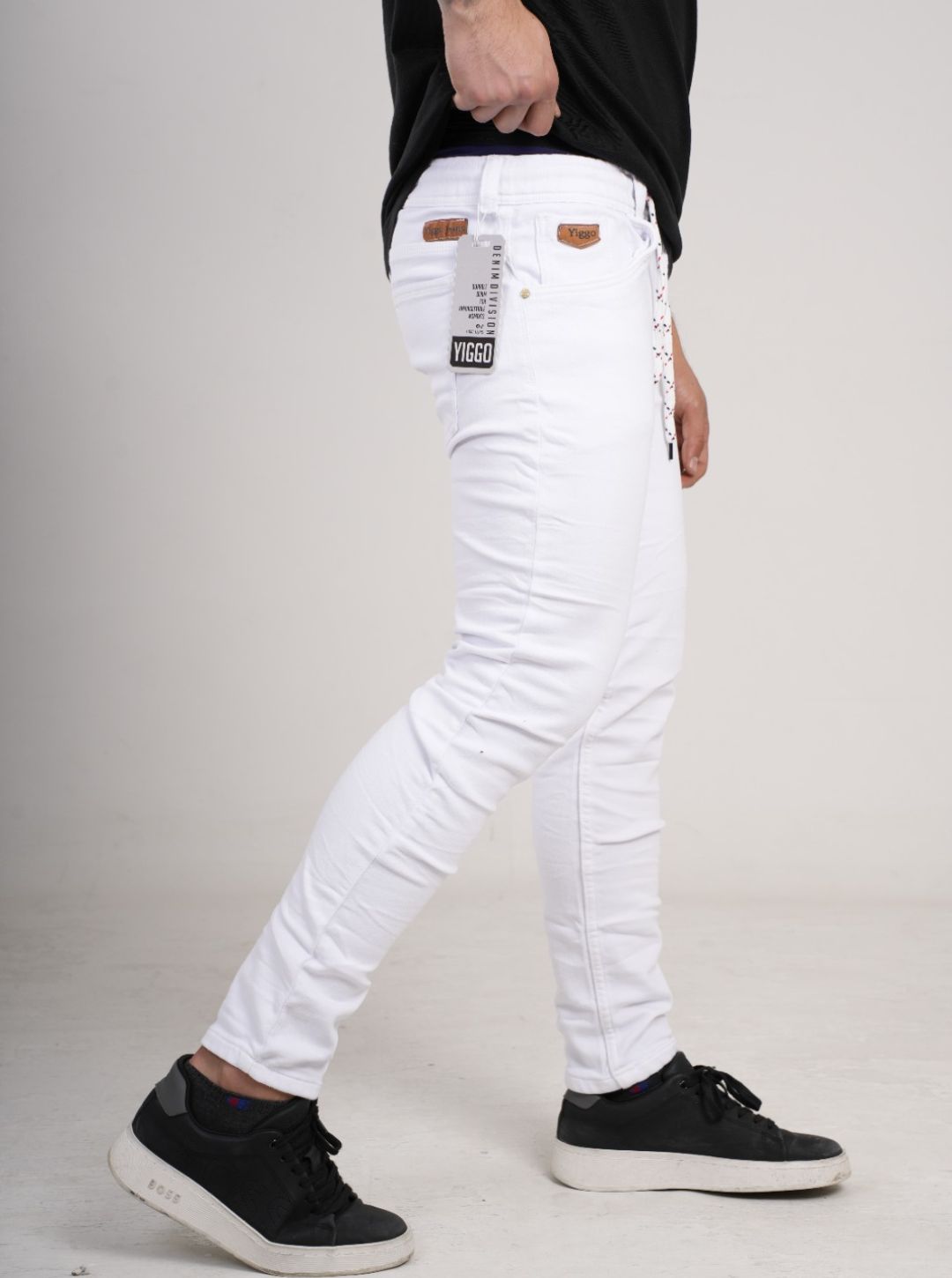 Pantalón tipo Yogger con cordón
