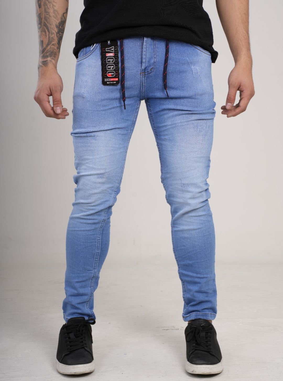 Pantalón tipo Yogger con cordón