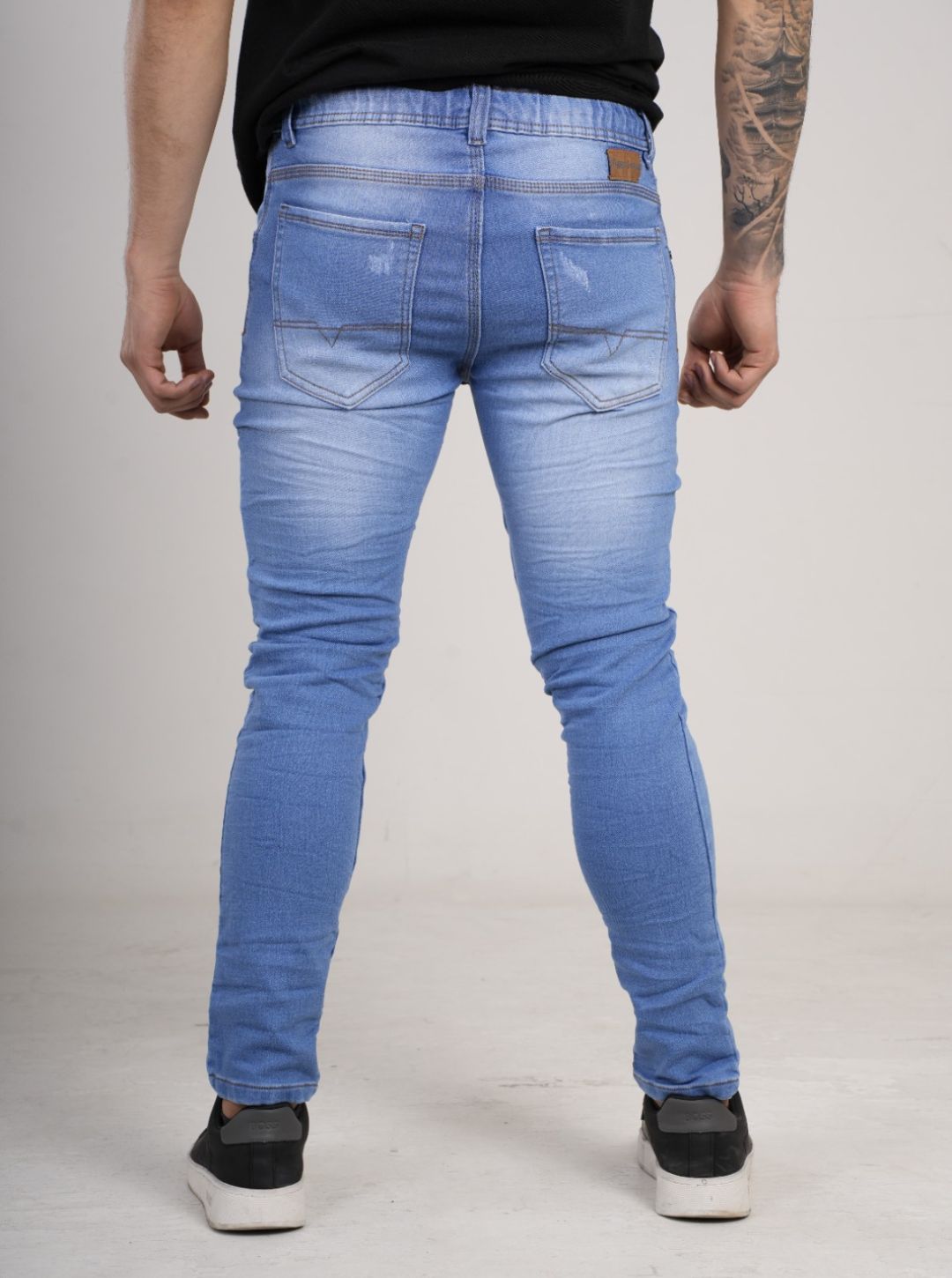 Pantalón tipo Yogger con cordón