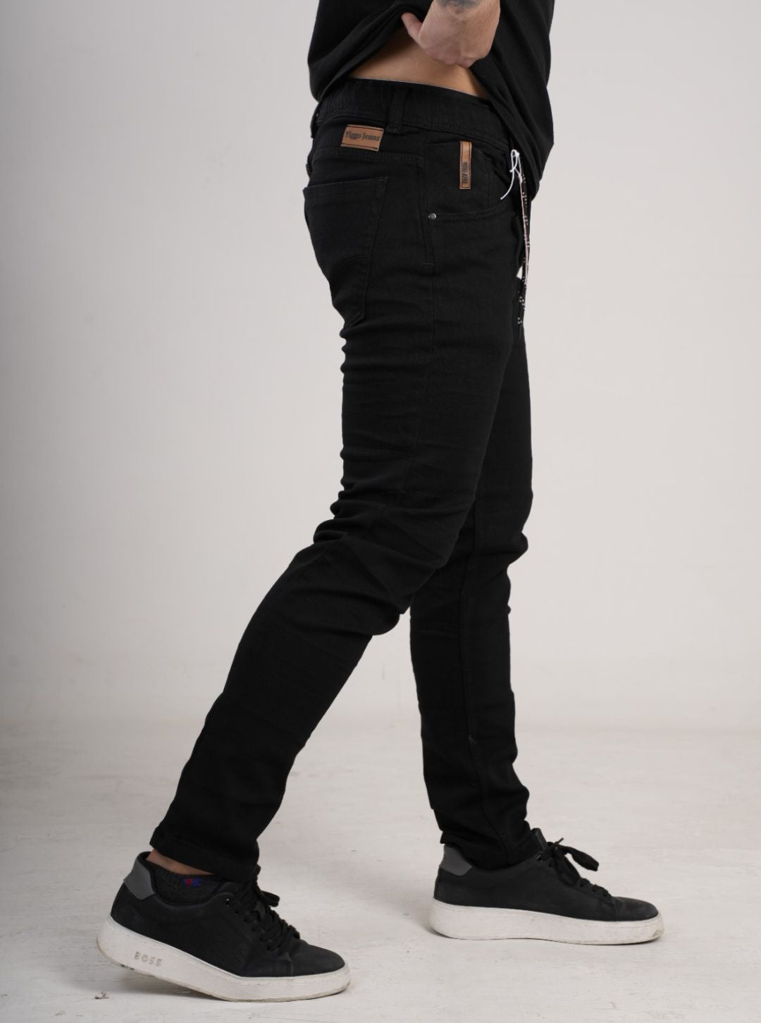 Pantalón tipo Yogger con cordón