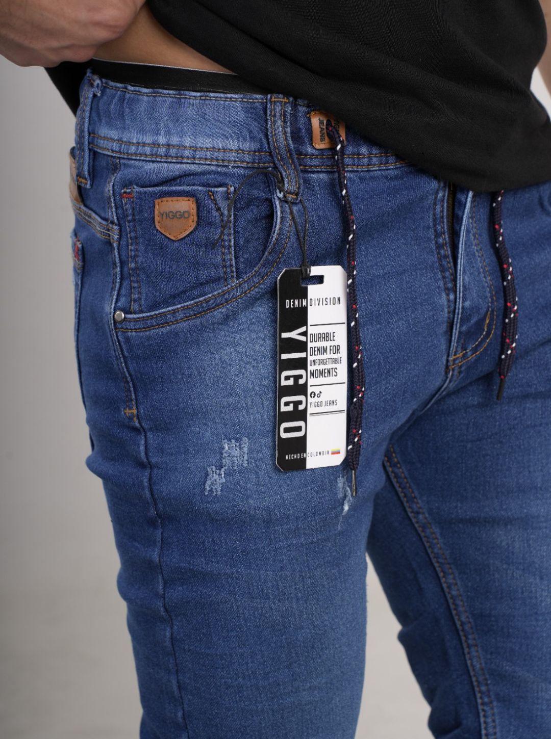 Pantalón tipo Yogger con cordón