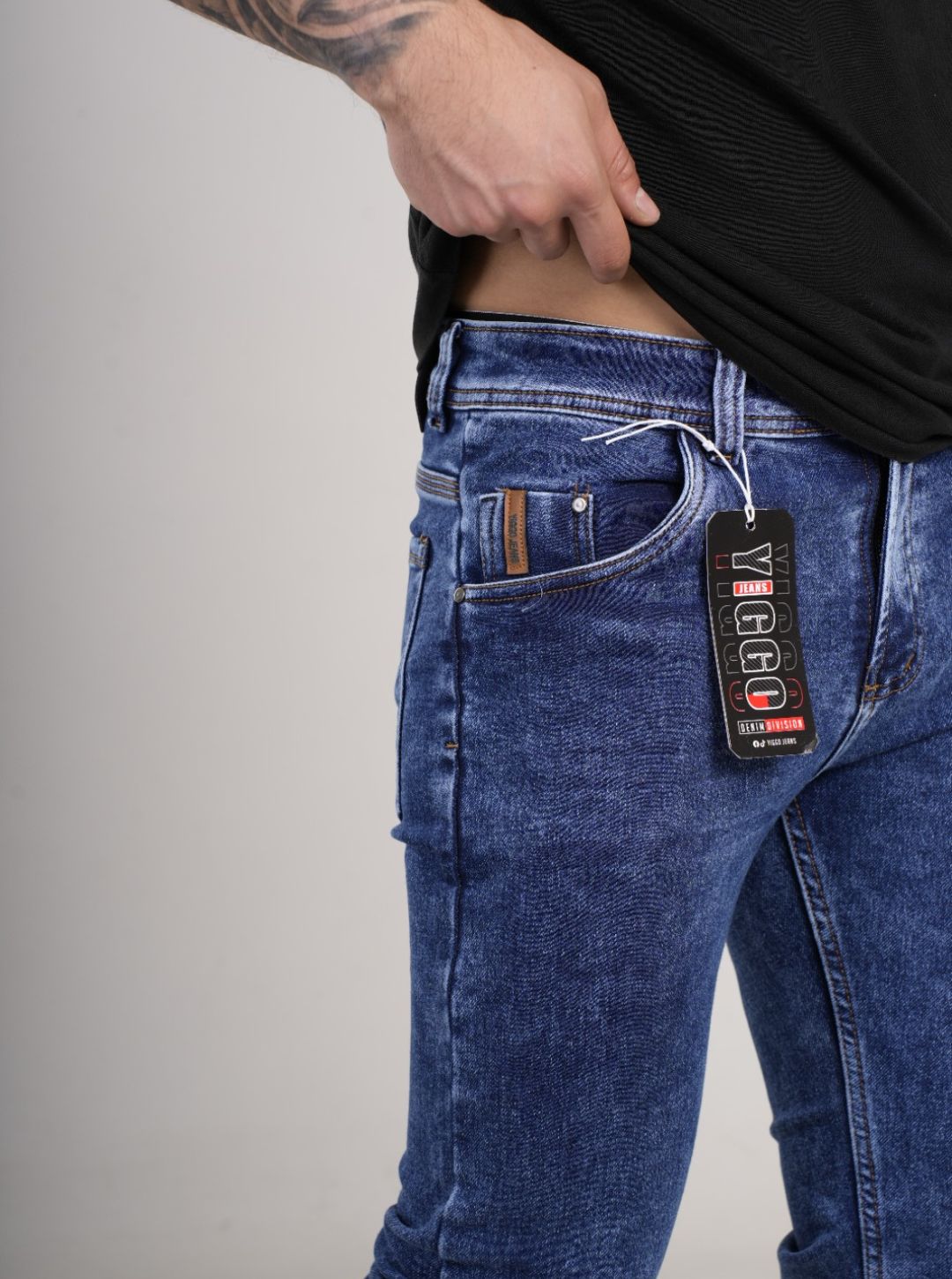 Pantalón en Jean clásico bota recta