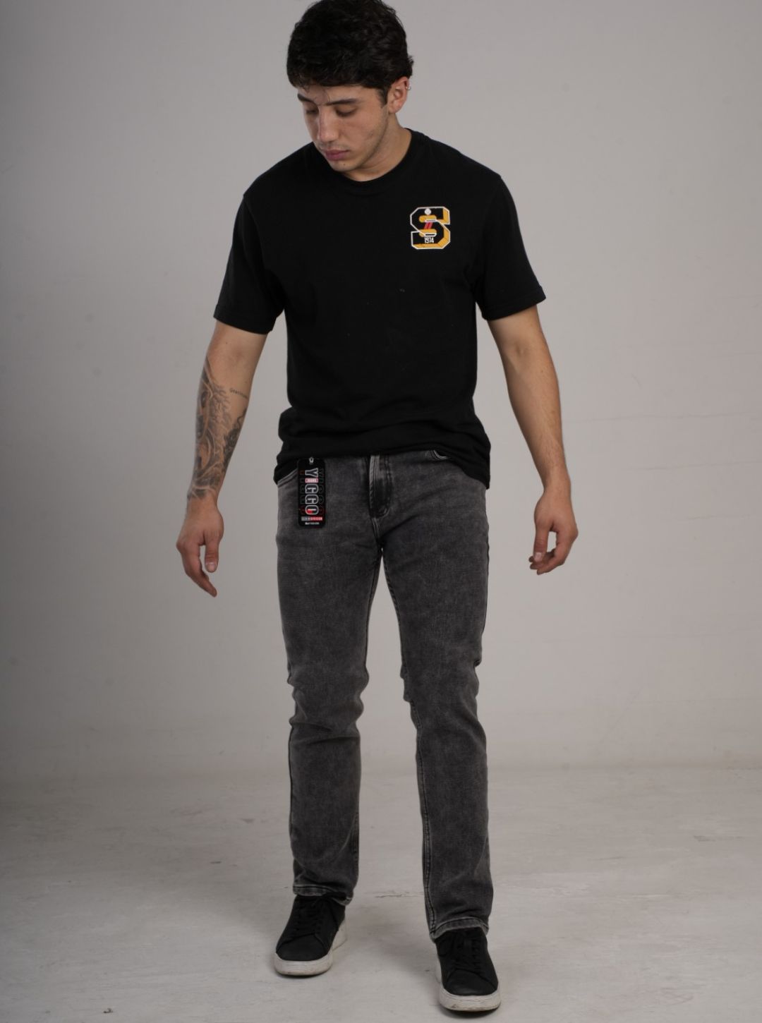 Pantalón en Jean clásico bota recta