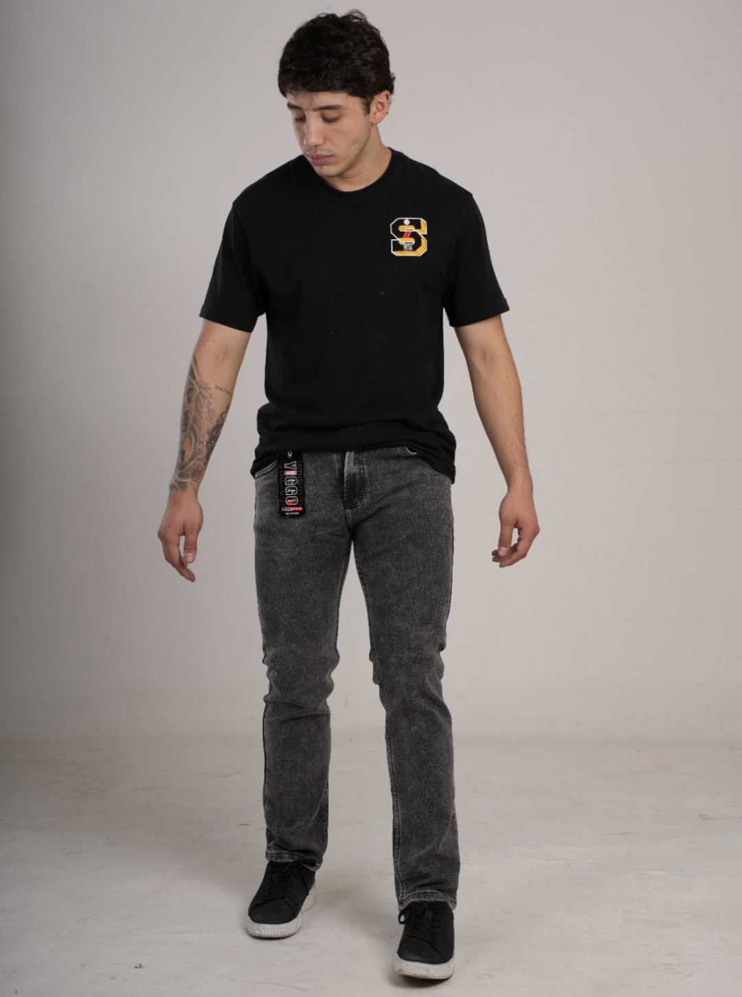 Pantalón en Jean clásico bota recta