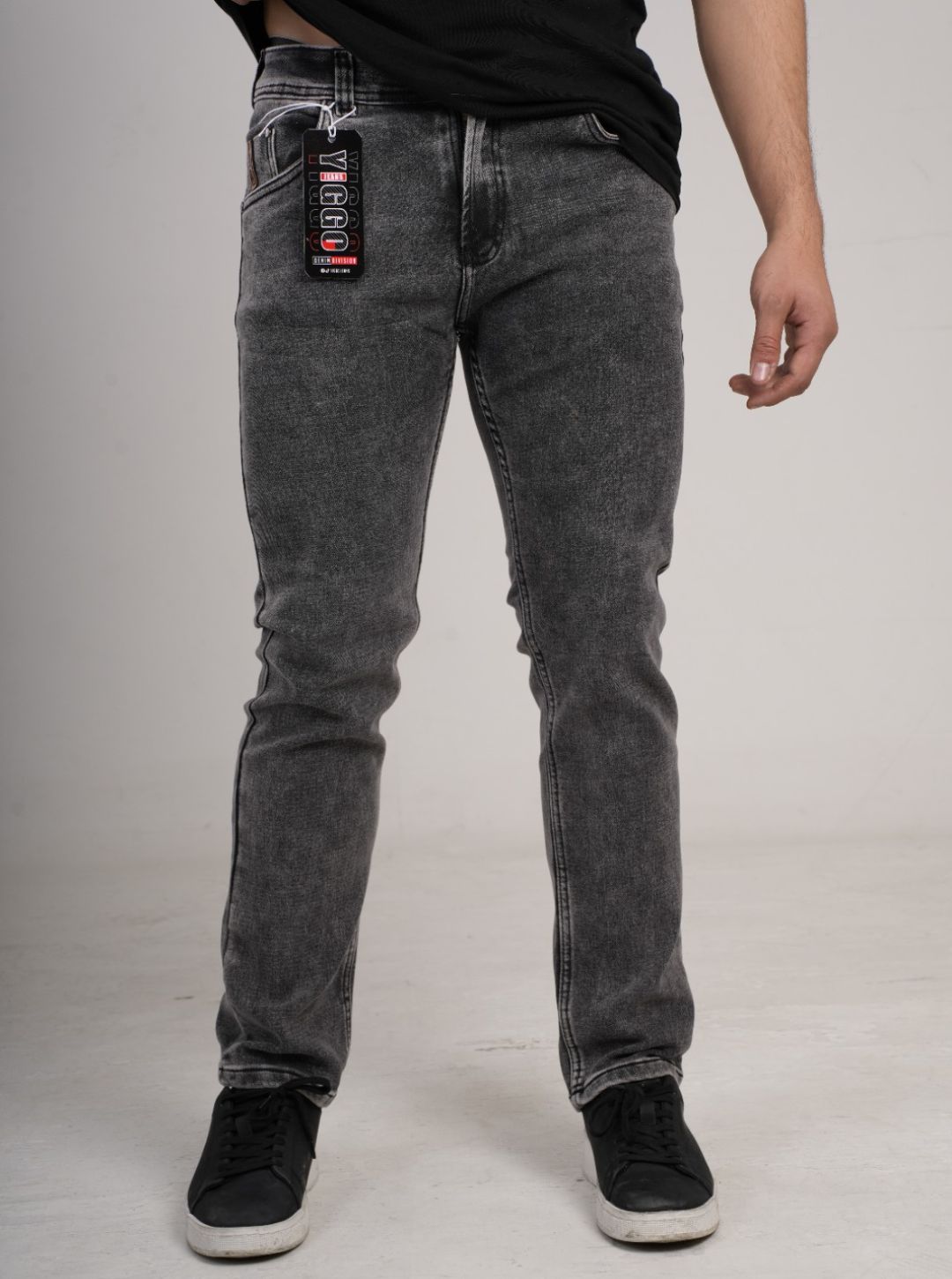 Pantalón en Jean clásico bota recta