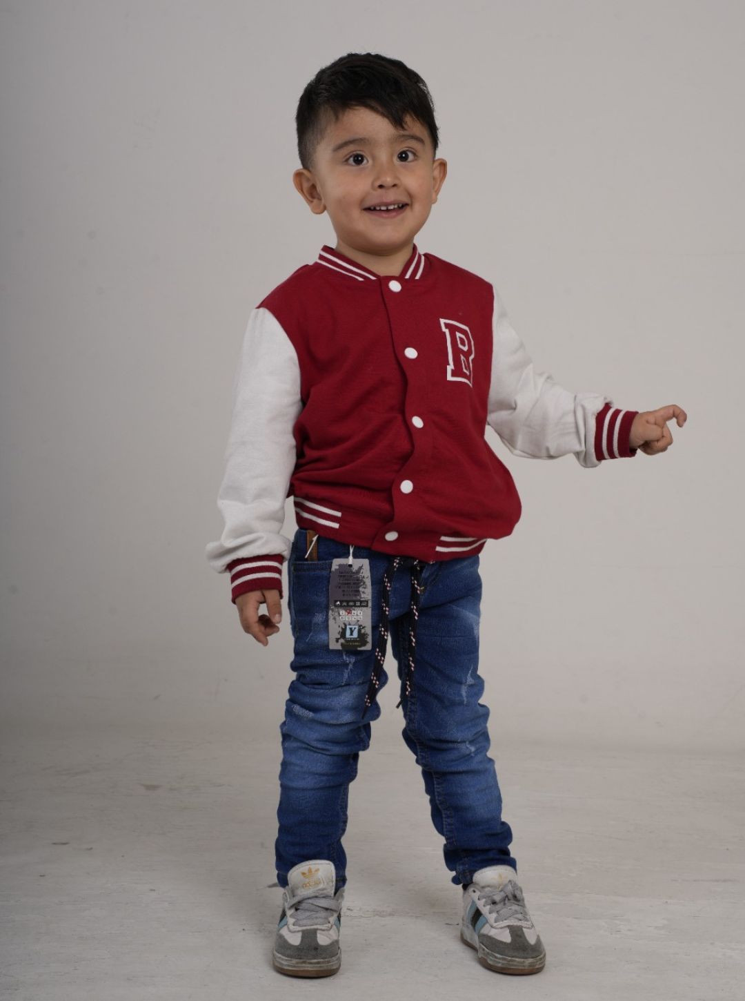 Pantalón en Jean  para niño tipo Yogger