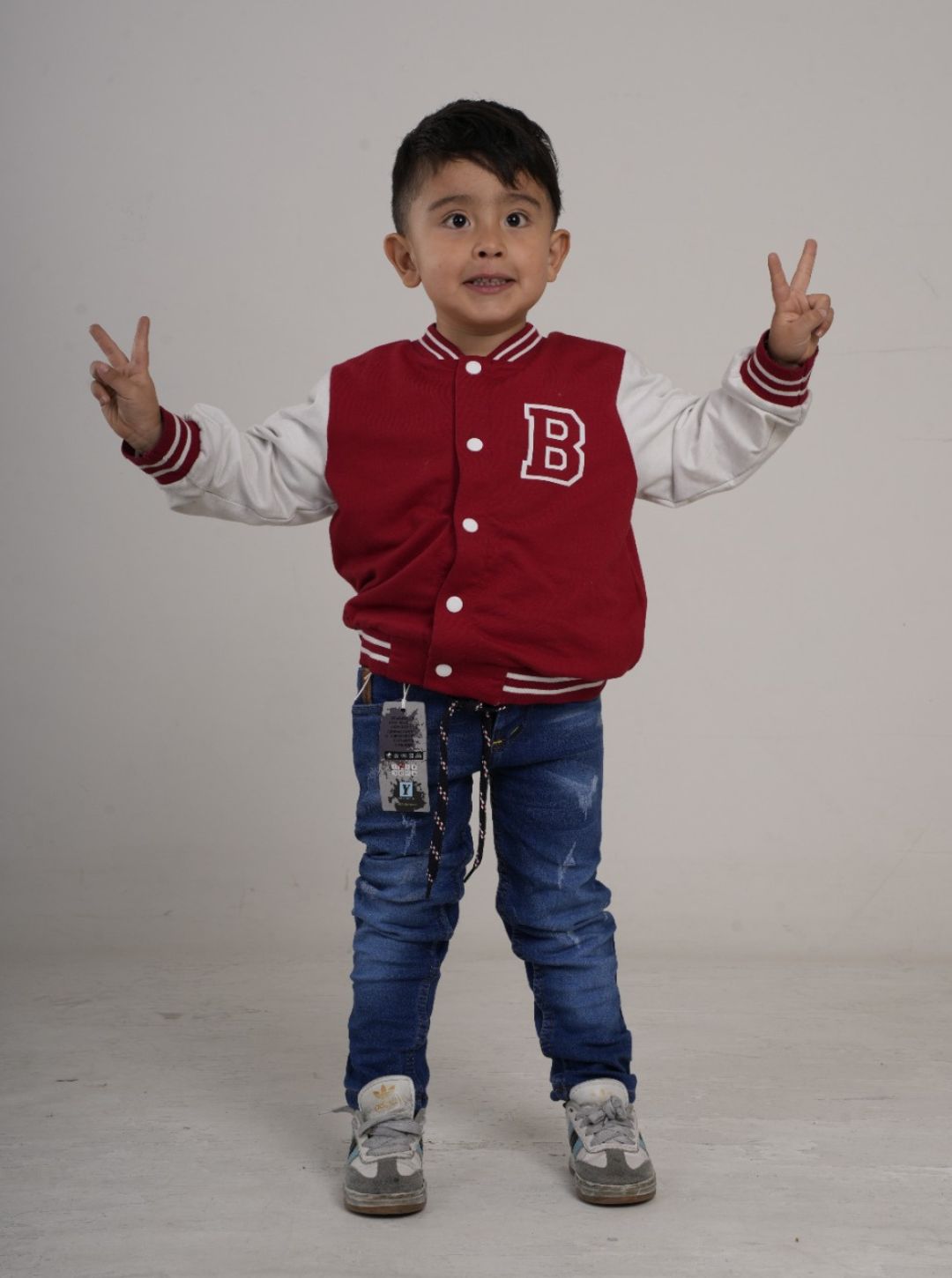 Pantalón en Jean  para niño tipo Yogger