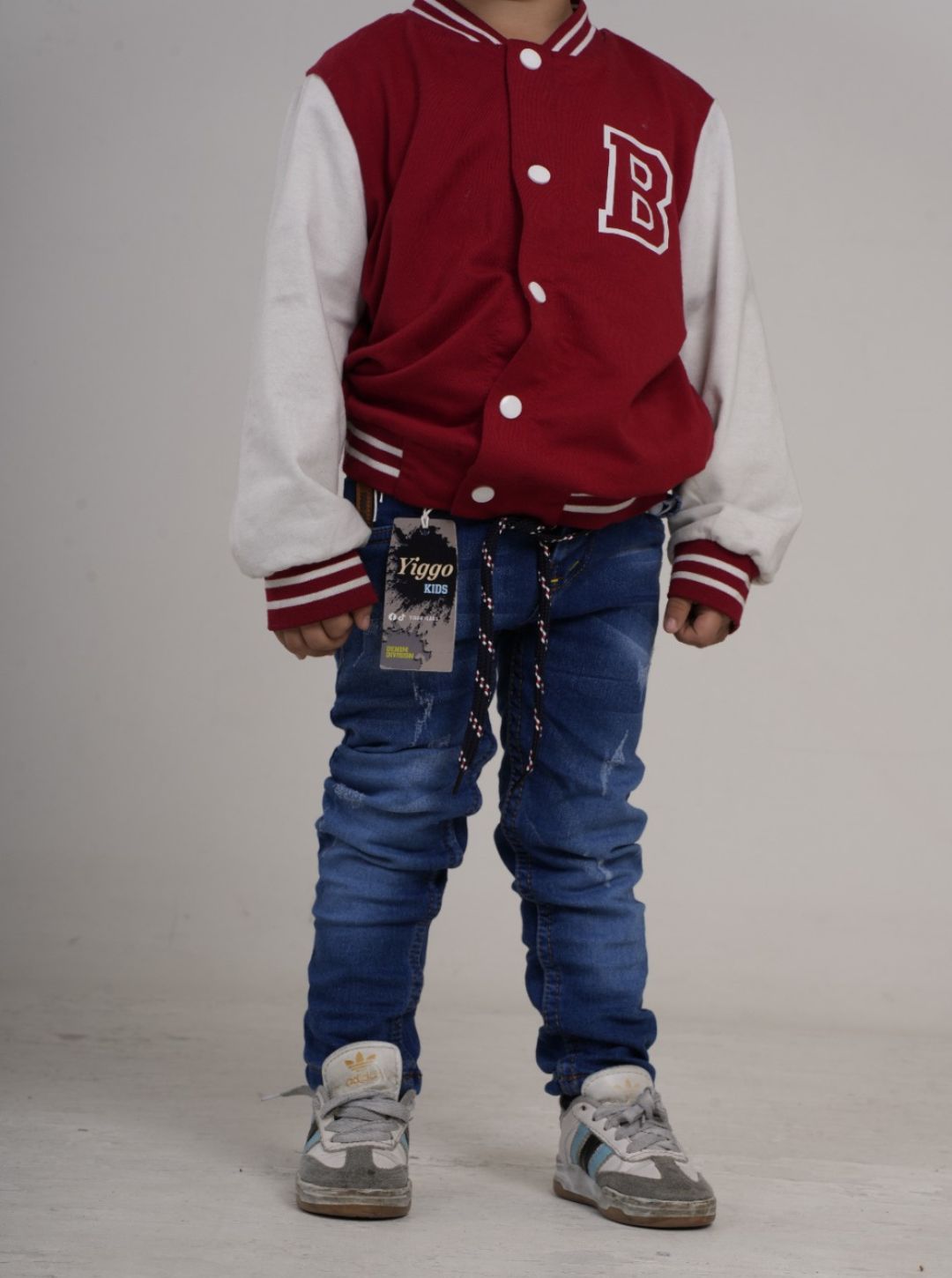 Pantalón en Jean  para niño tipo Yogger