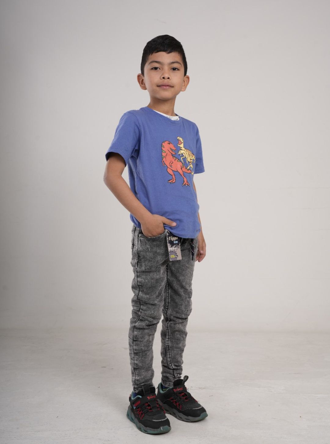 Pantalón en Jean  para niño tipo Yogger