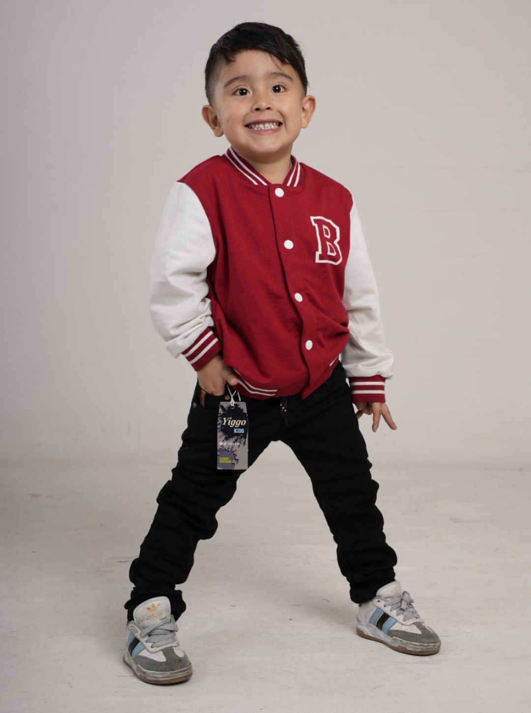 Pantalón en Jean  para niño tipo Yogger