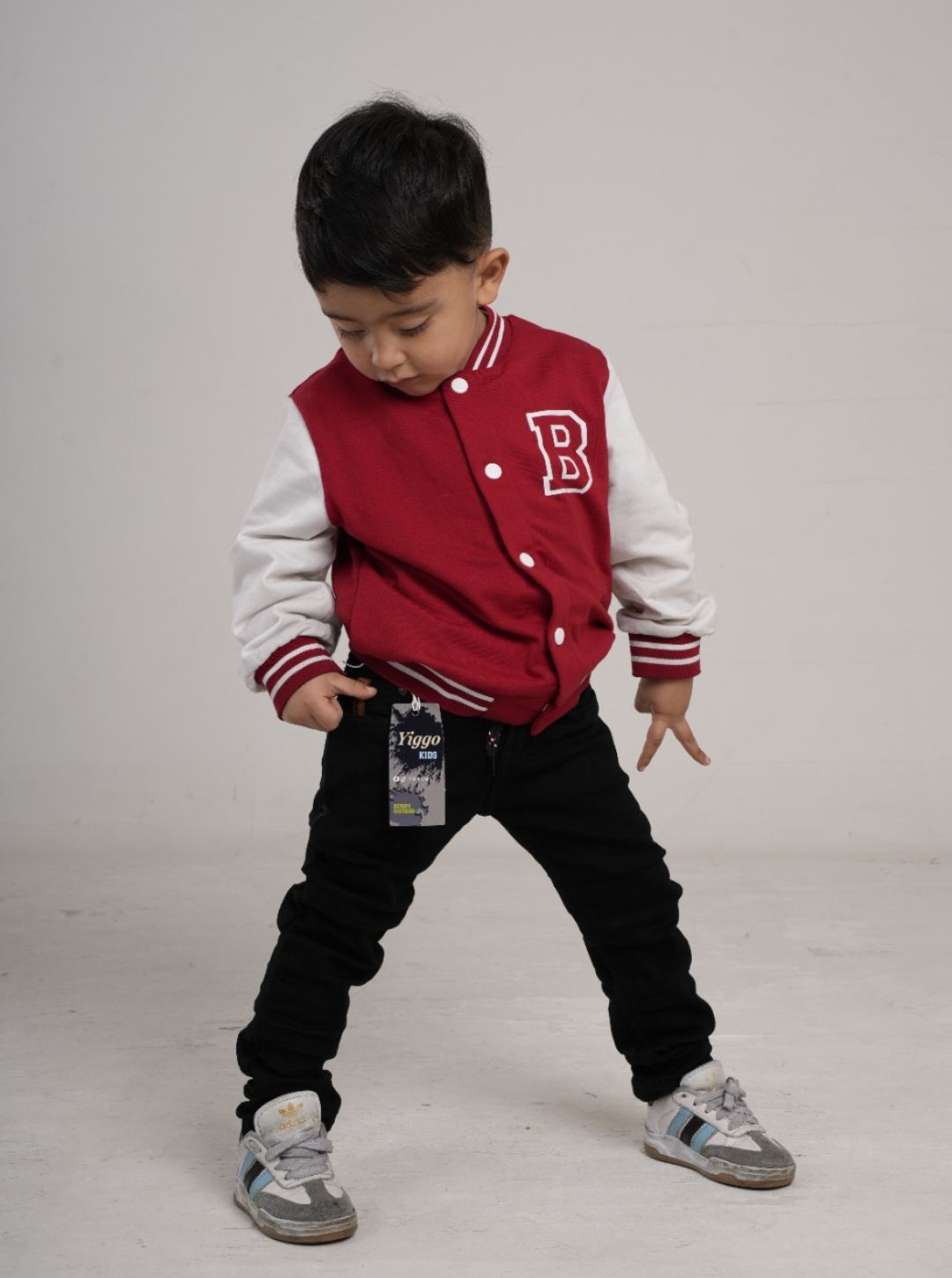 Pantalón en Jean  para niño tipo Yogger
