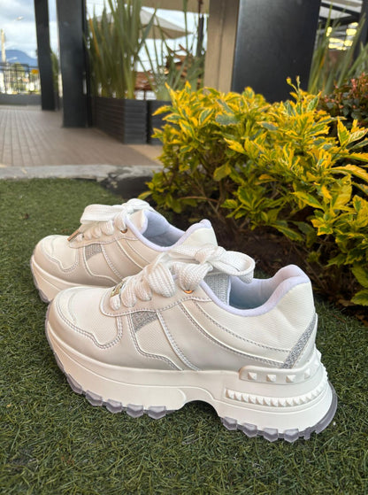 TENIS FASHION PLATEADOS