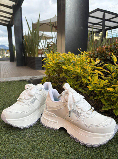 TENIS FASHION PLATEADOS