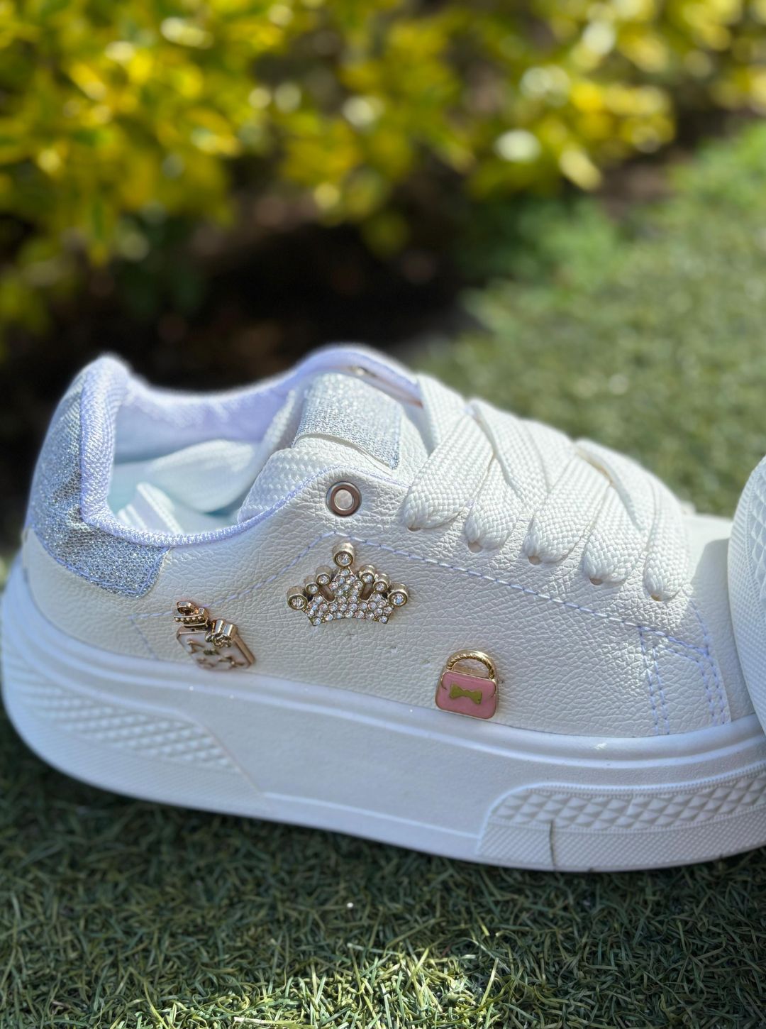 Tenis pryncess blancos- plateados