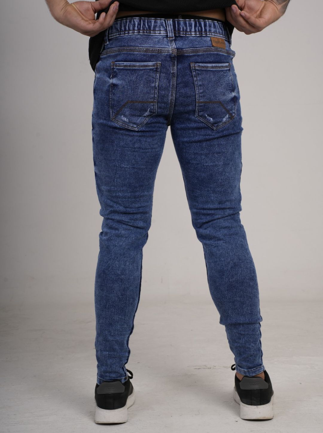 Jean estampado tipo Yogger