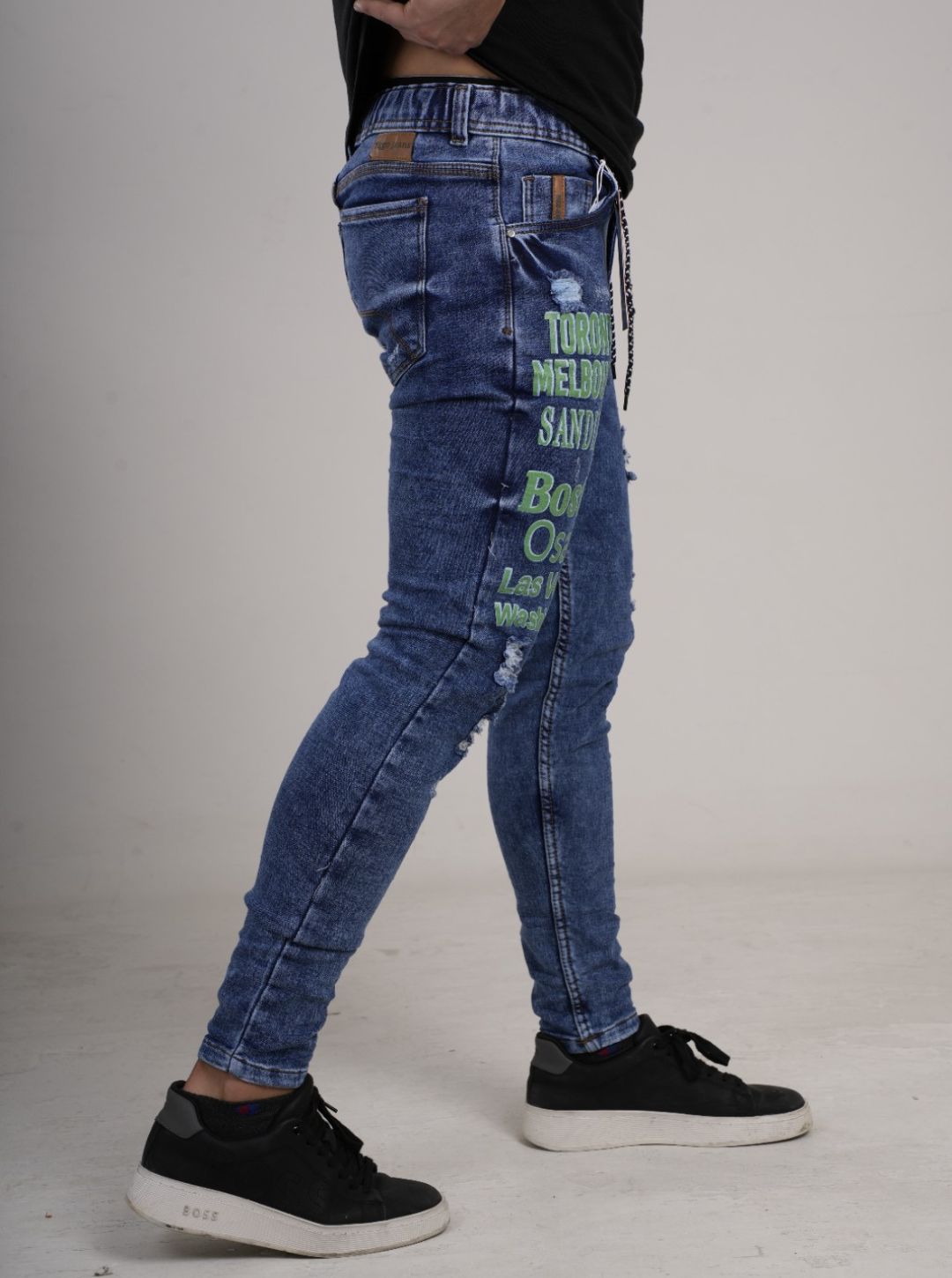 Jean estampado tipo Yogger